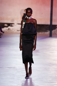 N°21 Spring 2025 Ready-To-Wear Collection at Milan Fashion Week