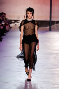 N°21 Spring 2025 Ready-To-Wear Collection at Milan Fashion Week