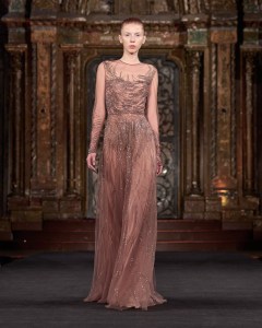 Naeem Khan Spring 2025 Ready-to-Wear Collection at New York Fashion Week