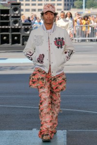 Off-White Spring 2025 Ready-to-Wear Collection at New York Fashion Week