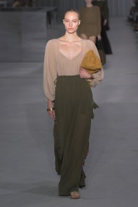 Philosophy di Lorenzo Serafini Spring 2025 Ready-To-Wear Collection at Milan Fashion Week