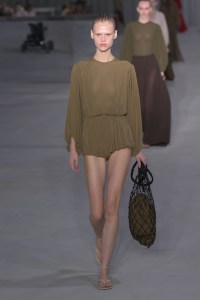 Philosophy di Lorenzo Serafini Spring 2025 Ready-To-Wear Collection at Milan Fashion Week