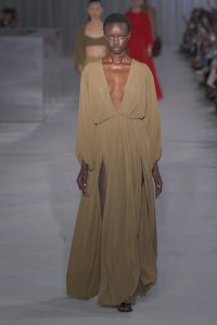 Philosophy di Lorenzo Serafini Spring 2025 Ready-To-Wear Collection at Milan Fashion Week