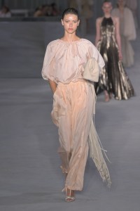 Philosophy di Lorenzo Serafini Spring 2025 Ready-To-Wear Collection at Milan Fashion Week