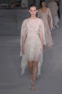 Philosophy di Lorenzo Serafini Spring 2025 Ready-To-Wear Collection at Milan Fashion Week