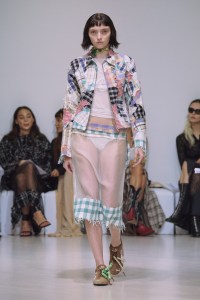 Rave Review Spring 2025 Ready-to-Wear Collection at Milan Fashion Week