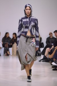 Rave Review Spring 2025 Ready-to-Wear Collection at Milan Fashion Week