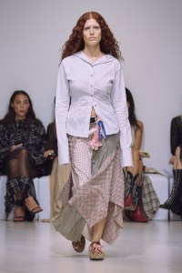 Rave Review Spring 2025 Ready-to-Wear Collection at Milan Fashion Week
