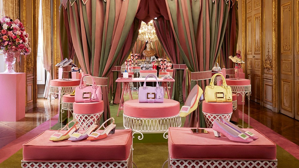 Roger Vivier, spring 2025, Paris Fashion Week, presentation