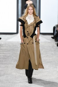 Sacai Spring 2025 Ready-to-Wear Collection at Paris Fashion Week