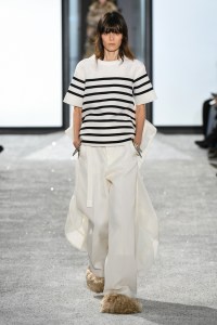 Sacai Spring 2025 Ready-to-Wear Collection at Paris Fashion Week