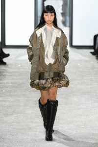 Sacai Spring 2025 Ready-to-Wear Collection at Paris Fashion Week