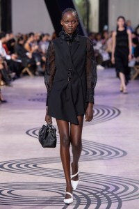 Shiatzy Chen Spring 2025 Ready-to-Wear Collection at Paris Fashion Week