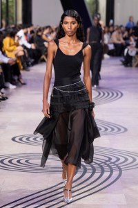 Shiatzy Chen Spring 2025 Ready-to-Wear Collection at Paris Fashion Week