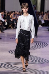 Shiatzy Chen Spring 2025 Ready-to-Wear Collection at Paris Fashion Week
