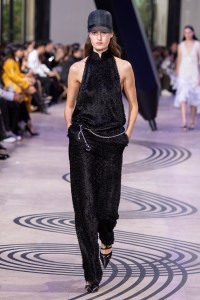 Shiatzy Chen Spring 2025 Ready-to-Wear Collection at Paris Fashion Week