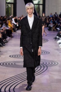 Shiatzy Chen Spring 2025 Ready-to-Wear Collection at Paris Fashion Week