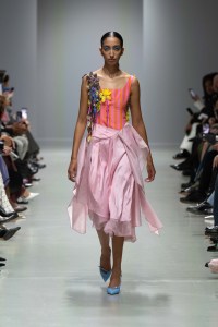 Shuting Qiu Spring 2025 ready-to-wear collection at Paris Fashion Week