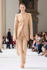 Sportmax Spring 2025 Ready-To-Wear Collection at Milan Fashion Week