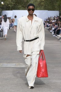 Stella McCartney Spring 2025 Ready-to-Wear Collection at Paris Fashion Week