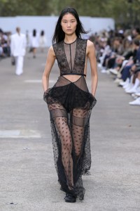 Stella McCartney Spring 2025 Ready-to-Wear Collection at Paris Fashion Week