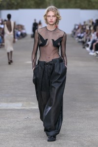 Stella McCartney Spring 2025 Ready-to-Wear Collection at Paris Fashion Week