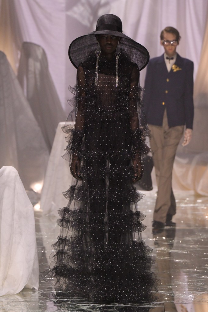 Valentino Spring 2025 Ready-to-Wear Collection at Paris Fashion Week