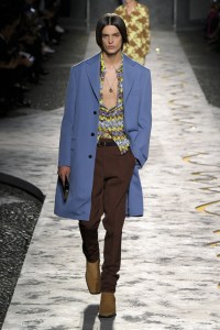 Versace Spring 2025 Ready-To-Wear Collection at Milan Fashion Week