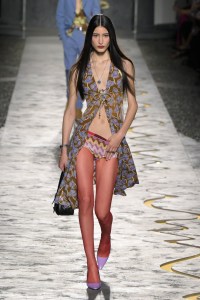 Versace Spring 2025 Ready-To-Wear Collection at Milan Fashion Week