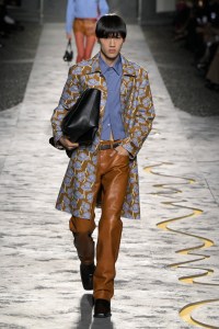 Versace Spring 2025 Ready-To-Wear Collection at Milan Fashion Week