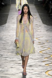 Versace Spring 2025 Ready-To-Wear Collection at Milan Fashion Week