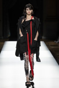 Yohji Yamamoto Spring 2025 Ready-to-Wear Collection at Paris Fashion Week
