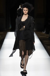 Yohji Yamamoto Spring 2025 Ready-to-Wear Collection at Paris Fashion Week