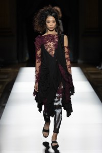 Yohji Yamamoto Spring 2025 Ready-to-Wear Collection at Paris Fashion Week