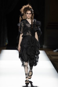 Yohji Yamamoto Spring 2025 Ready-to-Wear Collection at Paris Fashion Week