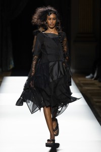 Yohji Yamamoto Spring 2025 Ready-to-Wear Collection at Paris Fashion Week