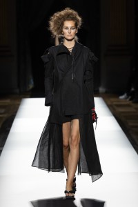 Yohji Yamamoto Spring 2025 Ready-to-Wear Collection at Paris Fashion Week