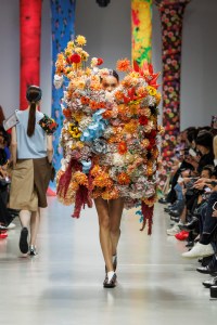 Zomer Spring 2025 ready-to-wear collection at Paris Fashion Week