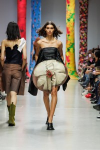 Zomer Spring 2025 ready-to-wear collection at Paris Fashion Week