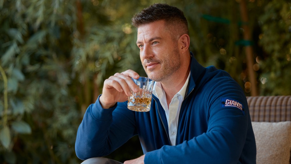 Jesse Palmer in a look from his J. Palmer collection.