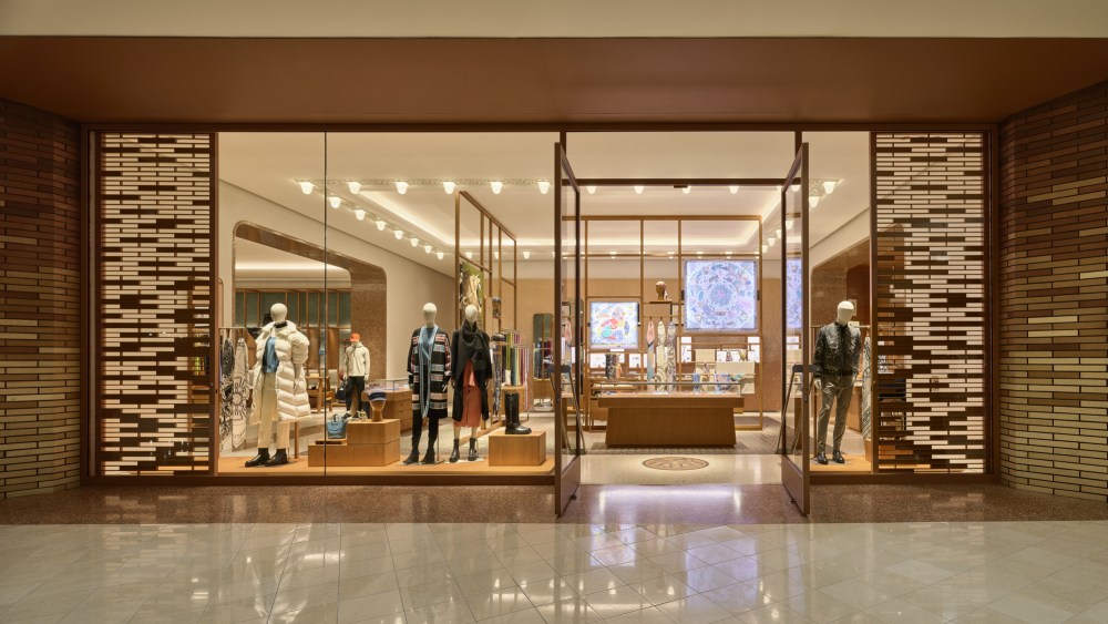 The exterior of the new Hermès Atlanta store in Phipps Plaza.