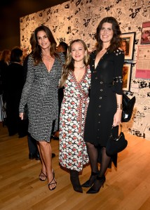 Cindy Crawford, Jennifer Meyer, and Michelle Alves