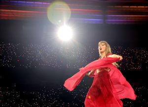 VANCOUVER, BRITISH COLUMBIA - DECEMBER 06: EDITORIAL USE ONLY. NO STANDALONE PUBLICATION USE (NO SPECIAL INTEREST OR SINGLE ARTIST PUBLICATION USE; NO BOOK USE). Taylor Swift performs onstage during "Taylor Swift | The Eras Tour" at BC Place on December 06, 2024 in Vancouver, British Columbia. (Photo by Kevin Winter/TAS24/Getty Images for TAS Rights Management)