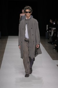 Giorgio Armani Spring 2025 Ready-to-Wear Collection