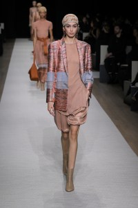 Giorgio Armani Spring 2025 Ready-to-Wear Collection