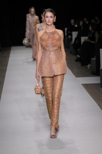 Giorgio Armani Spring 2025 Ready-to-Wear Collection