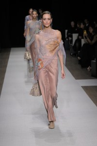 Giorgio Armani Spring 2025 Ready-to-Wear Collection
