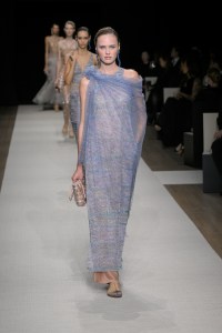 Giorgio Armani Spring 2025 Ready-to-Wear Collection