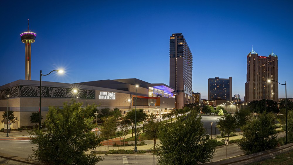 Henry B. Gonzalez Convention Center, San Antonio, The Running Event