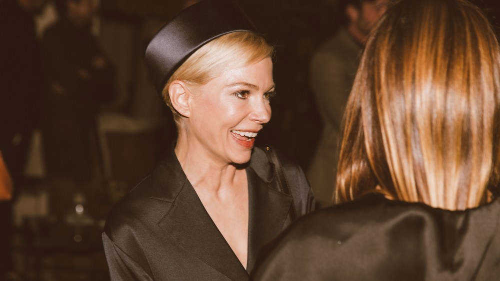 Michelle Williams, loro piana rodeo drive flagship store, beverly hills